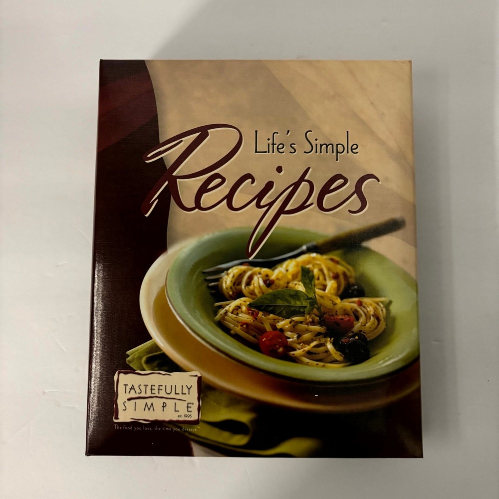 Tastefully Simple Simple Recipes 9th Edition 2009 3-Ring Recipe Binder Cookbook